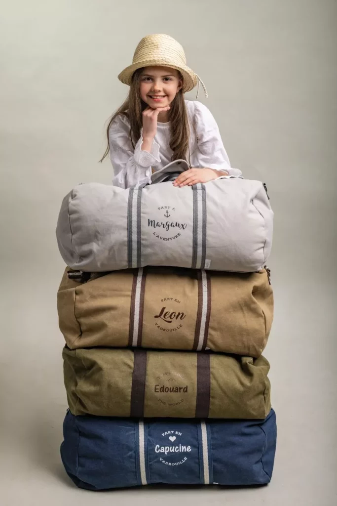 choix de coloris pour le sac polochon personnalisé vintage, sac de voyage en toile de coton canva très résistante, avec fond renforcé pour une tenur parfaite