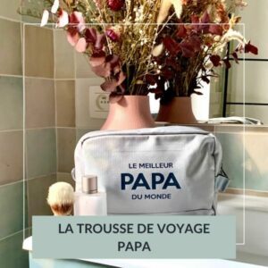 trousse de voyage papa, personnalisée avec un texte ou les prénoms des enfants, polyester recyclé, cadeau de fête des pères, cadeau anniversaire, pratique pour le sport ou partir en vadrouille